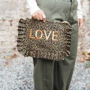 sac pochette léopard love