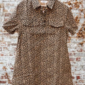 robe en jeans à manches courtes léopard