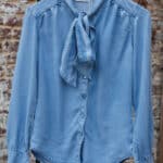 chemise col noeud bleu