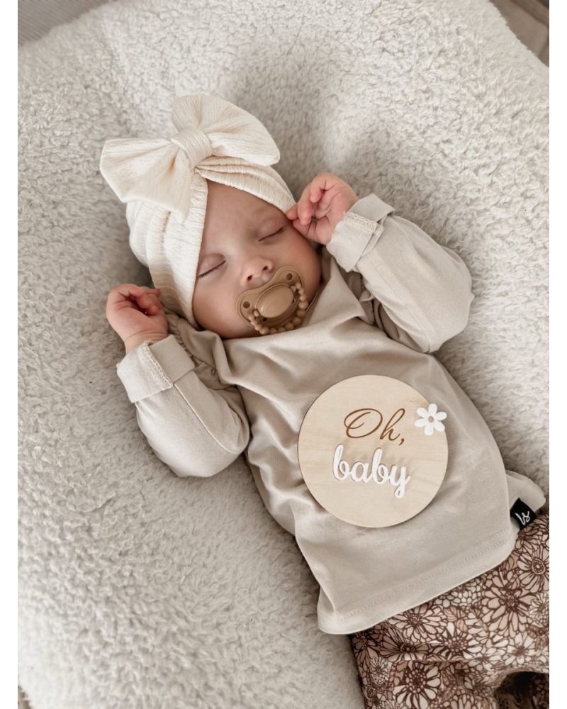 t shirt bébé – taupe à manches longues & volants