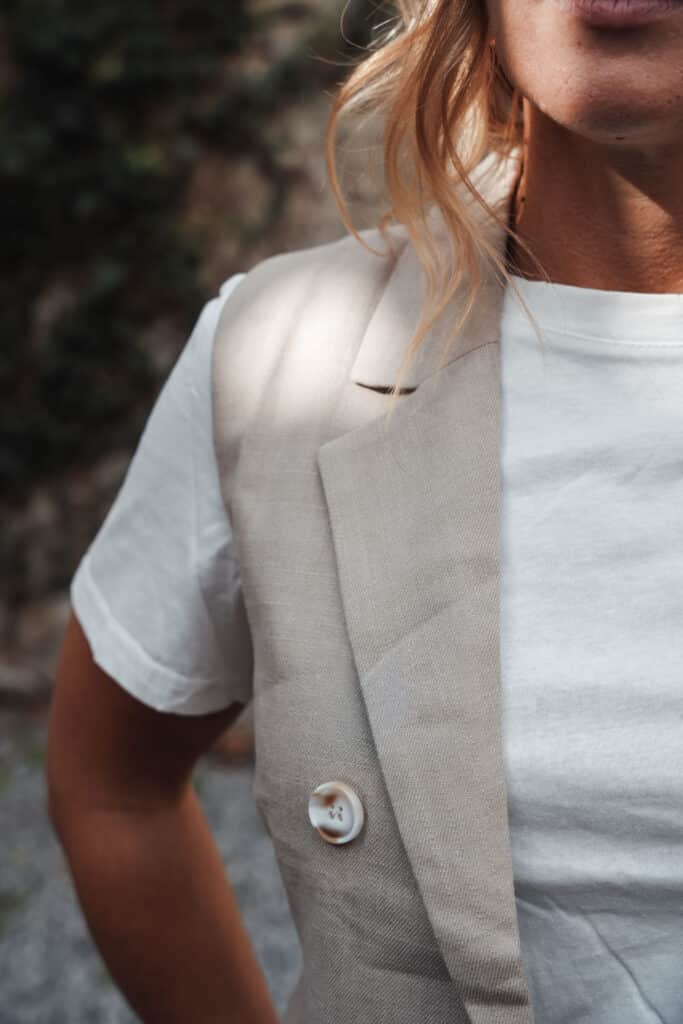 blazer sans manches taupe