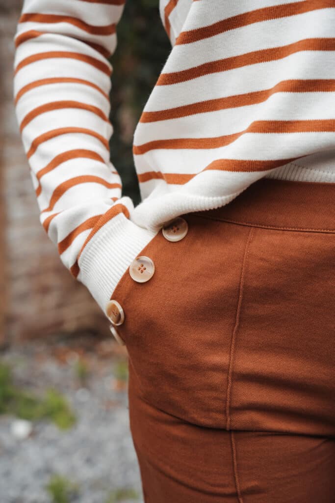 pantalon large – camel, fermeture côté