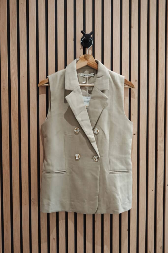 blazer sans manches taupe