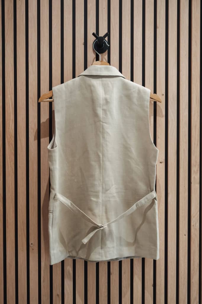 blazer sans manches taupe