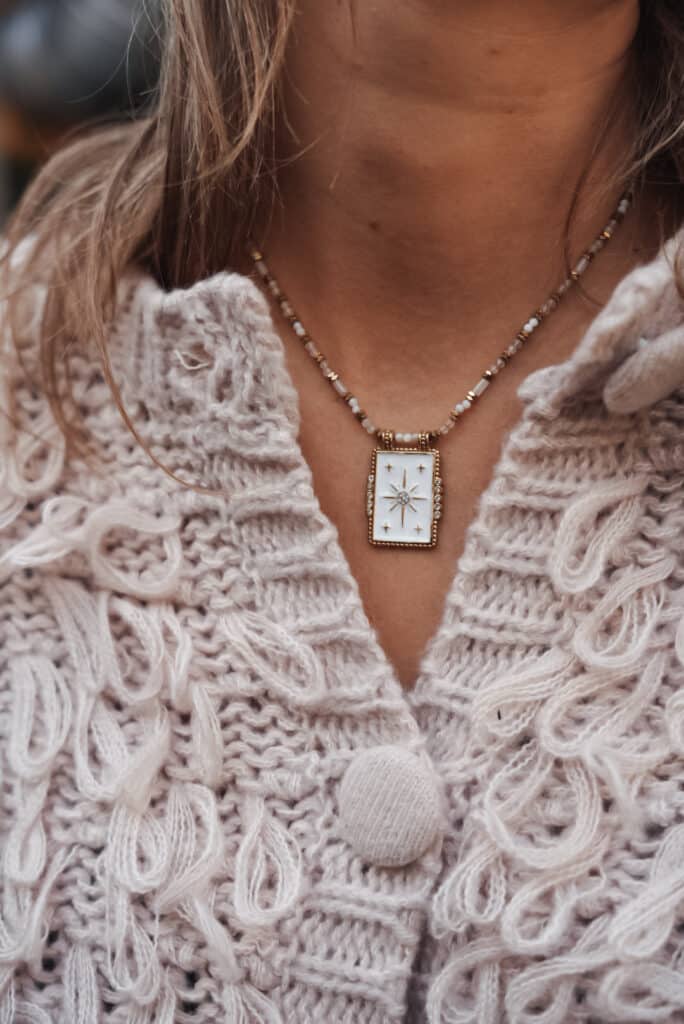 gilet gros crochet beige