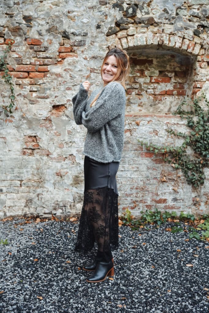 jupe longue dentelle noir