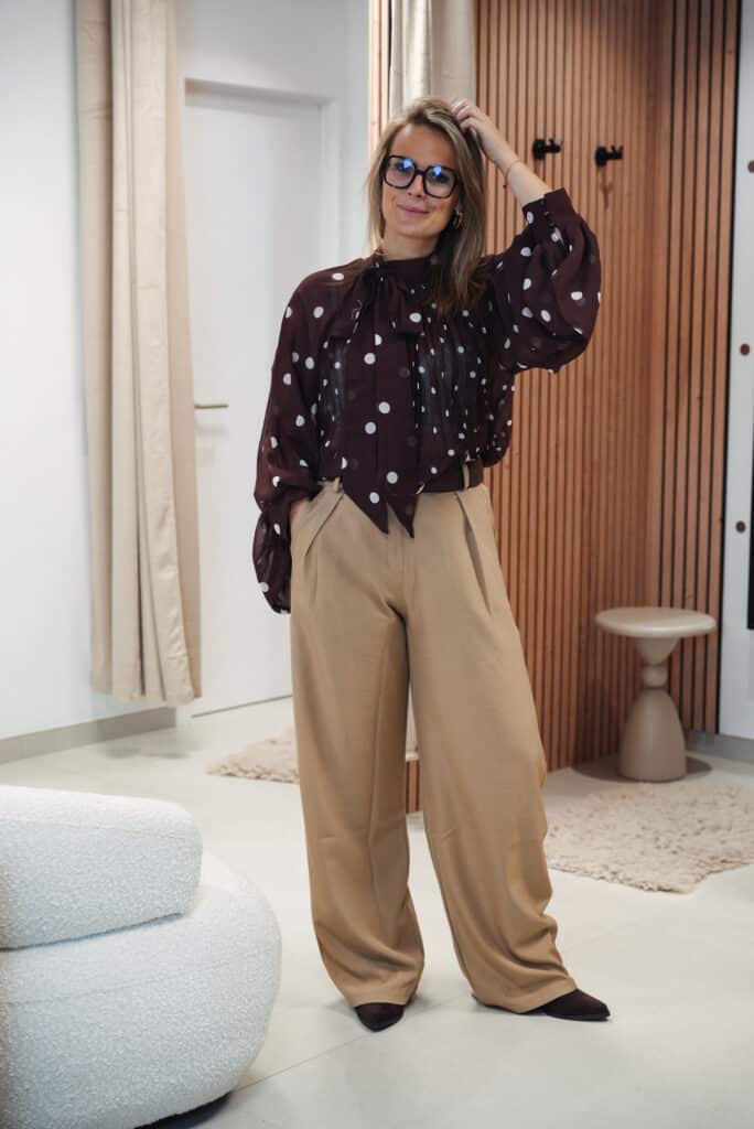 pantalon avec ceinture beige