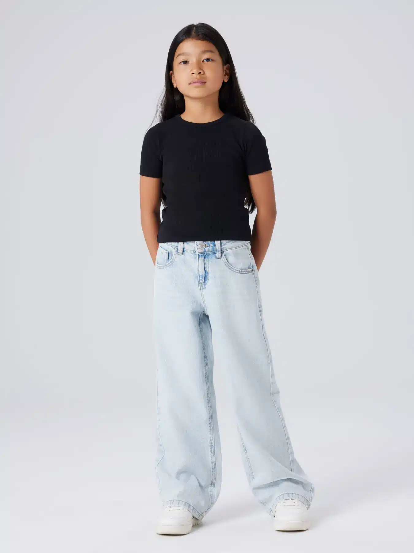 jeans light blue