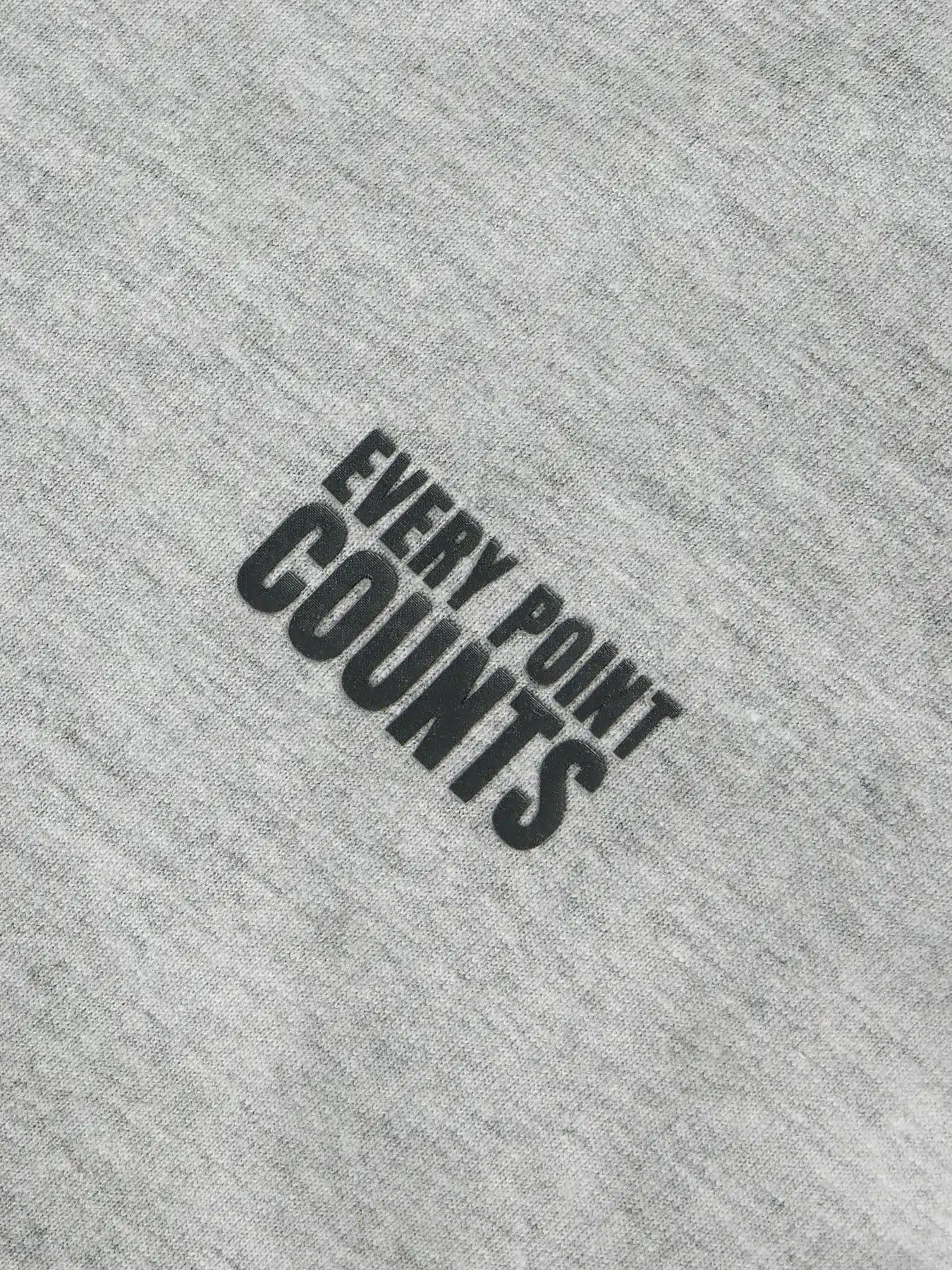 t shirt gris manche courte balle de tennis