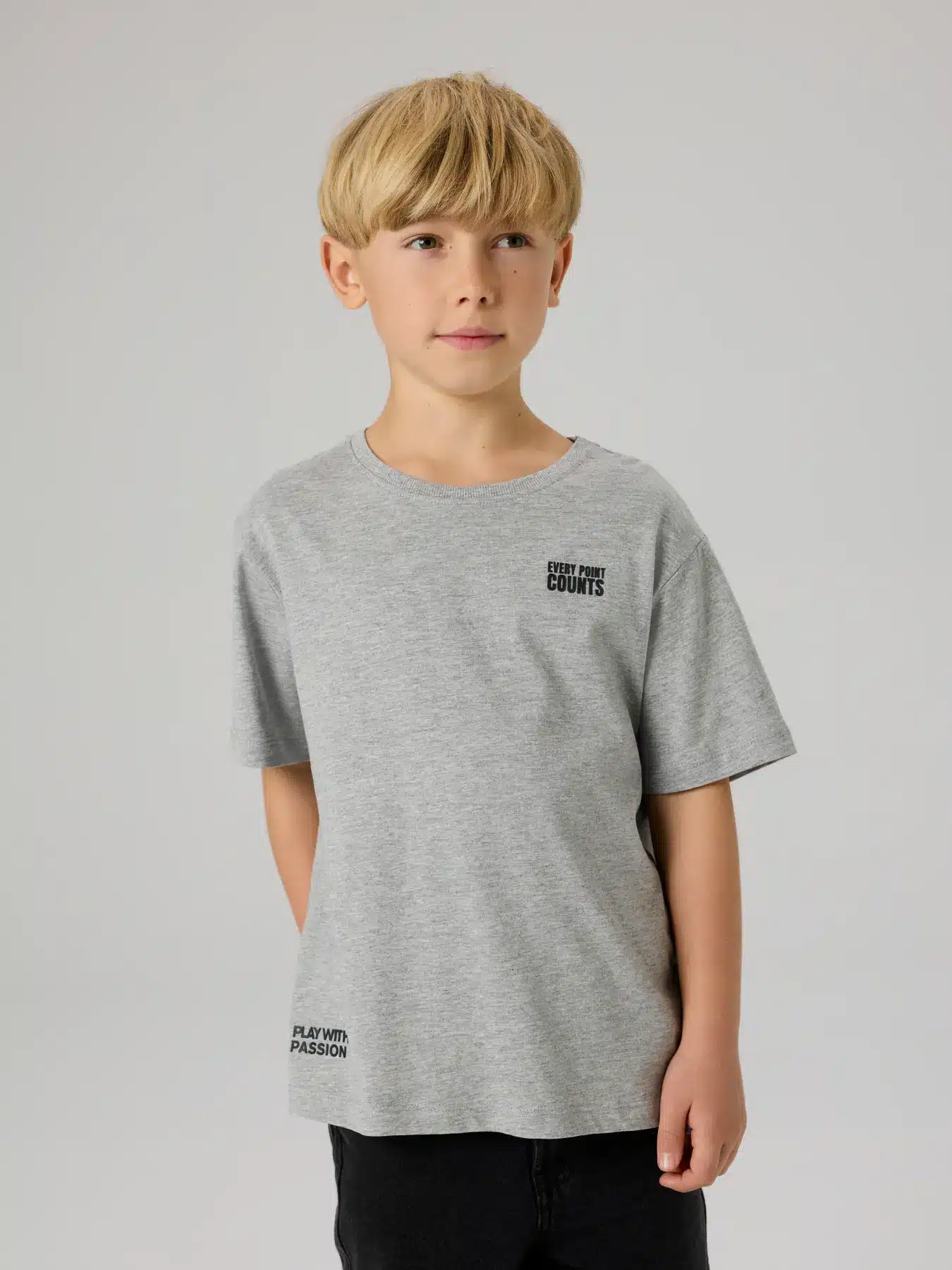 t shirt gris manche courte balle de tennis