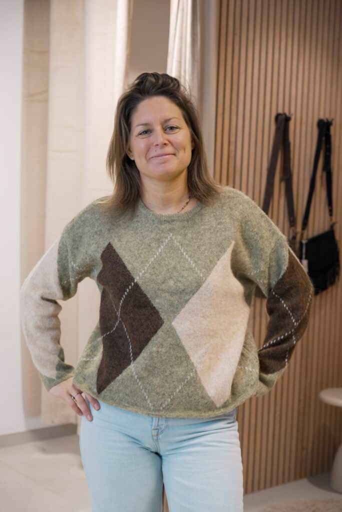 chemise crème en broderie