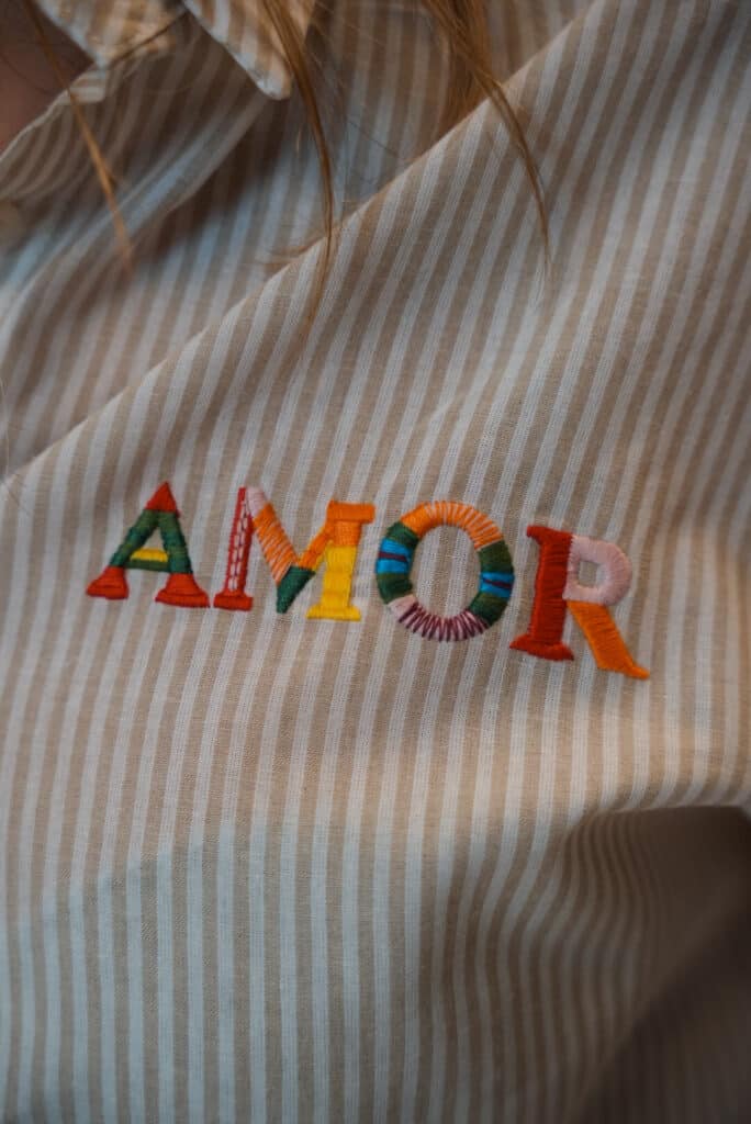 chemise crème en broderie