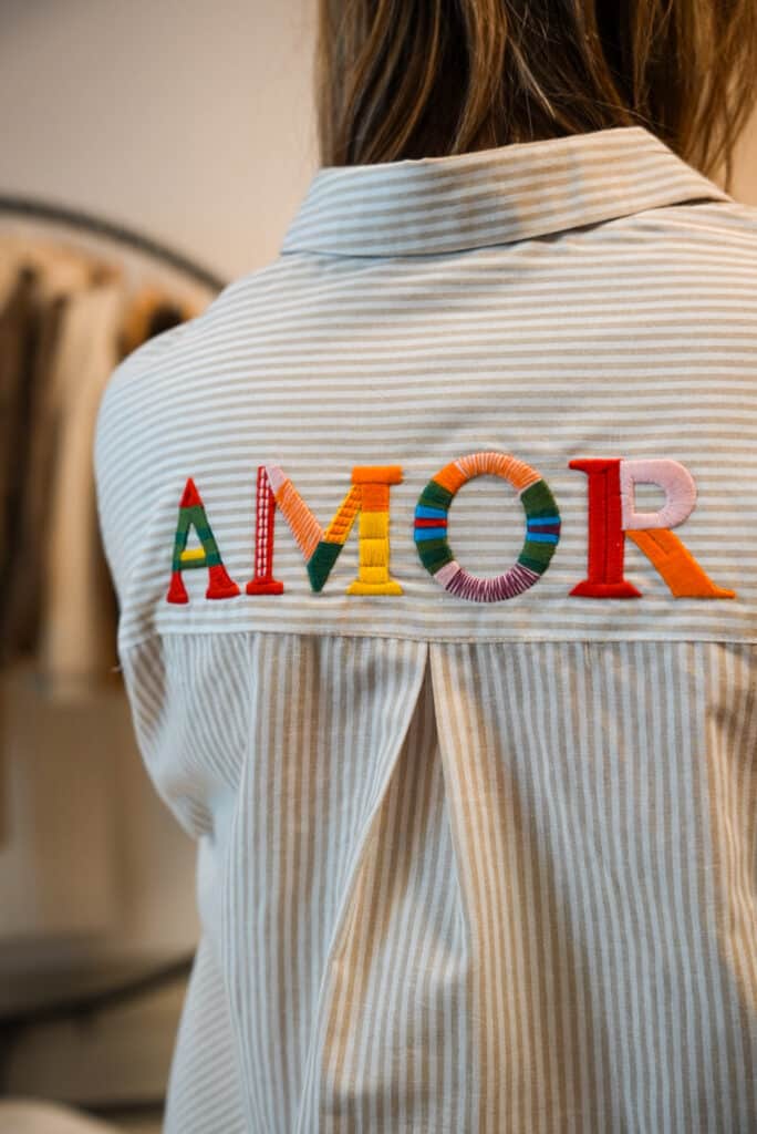 chemise crème en broderie