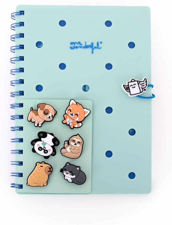 carnet avec charms