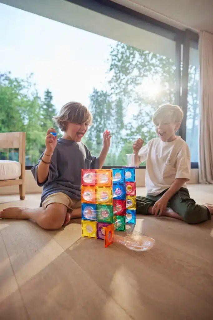 cleverclixx ball run dazzling lights