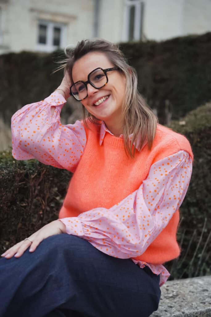 chemise à pois orange rose