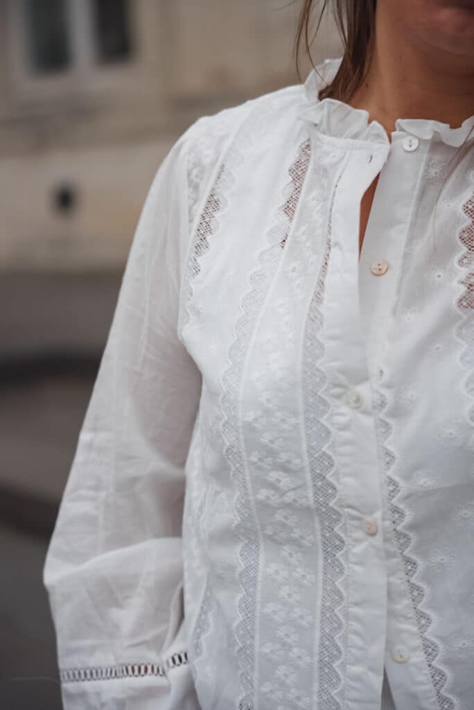 chemise dentelle blanche