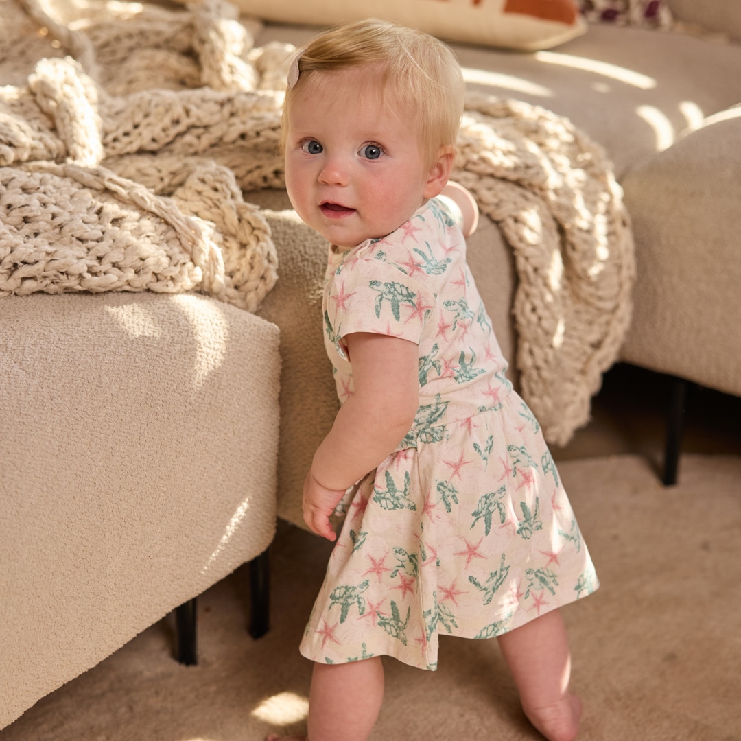 robe avec col et bandeau / beige & blanc (copie)