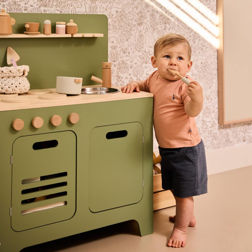 robe avec col et bandeau / beige & blanc (copie)