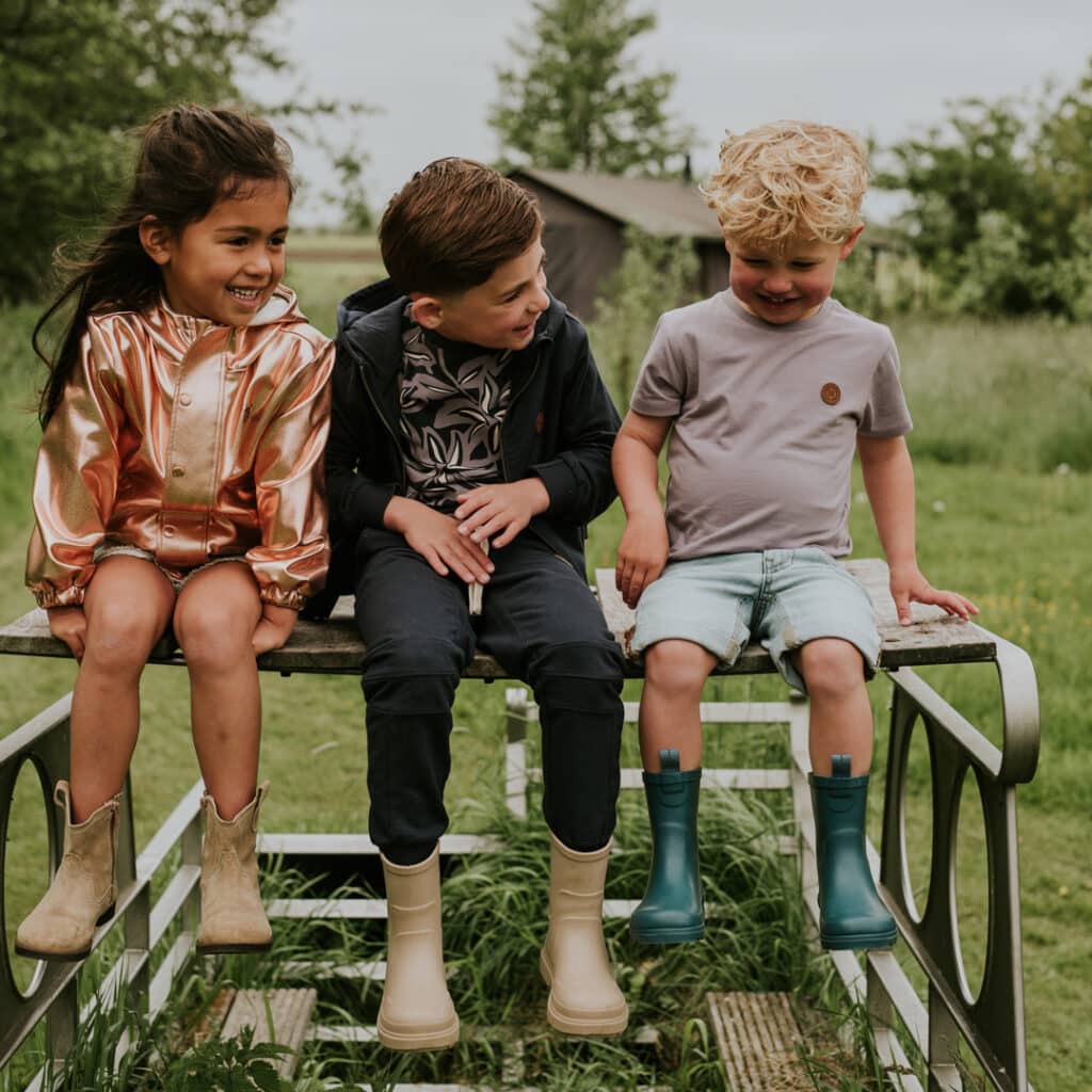 gilet à capuche bleu marine