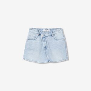 short mikayla