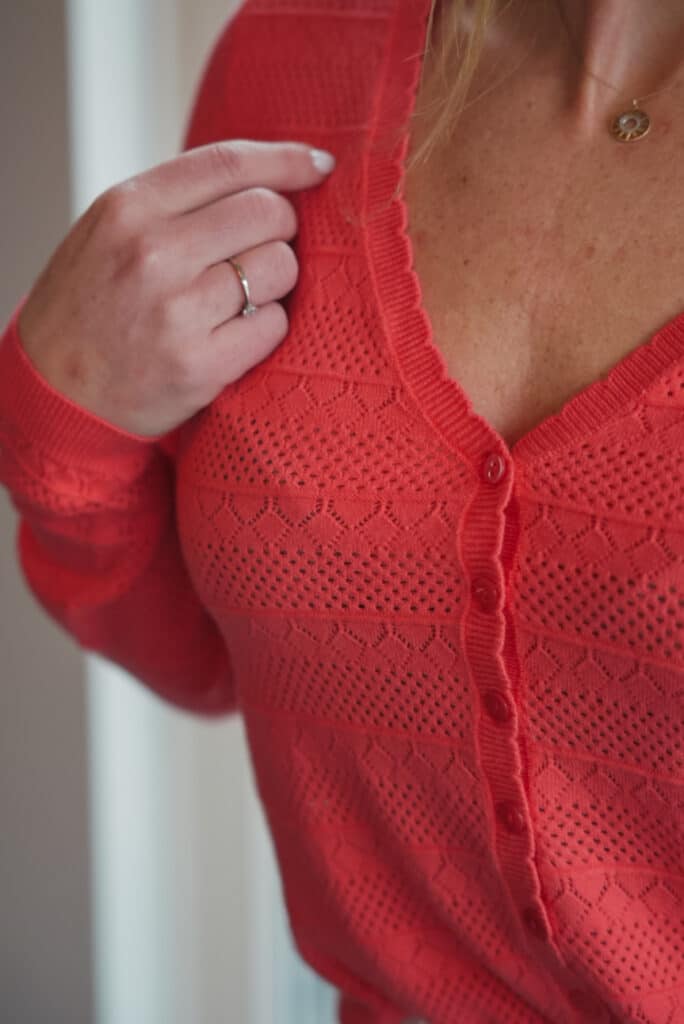 t shirt " everything is fine" blanc