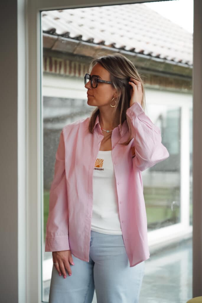 t shirt " everything is fine" blanc