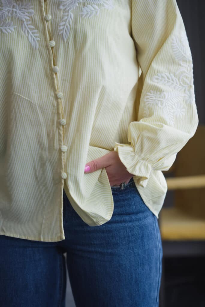 t shirt " everything is fine" blanc