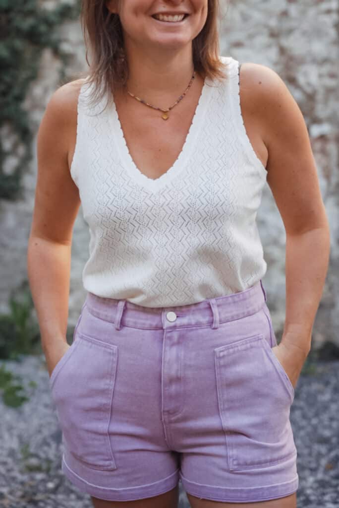 t shirt " everything is fine" blanc