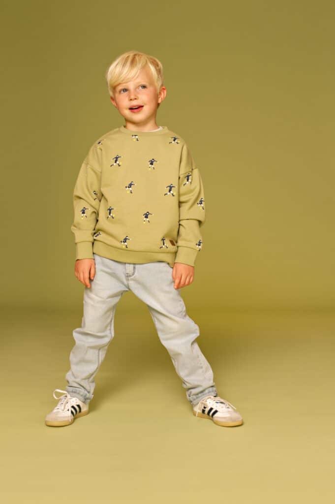 jean coupe large garçon bleu denim clair