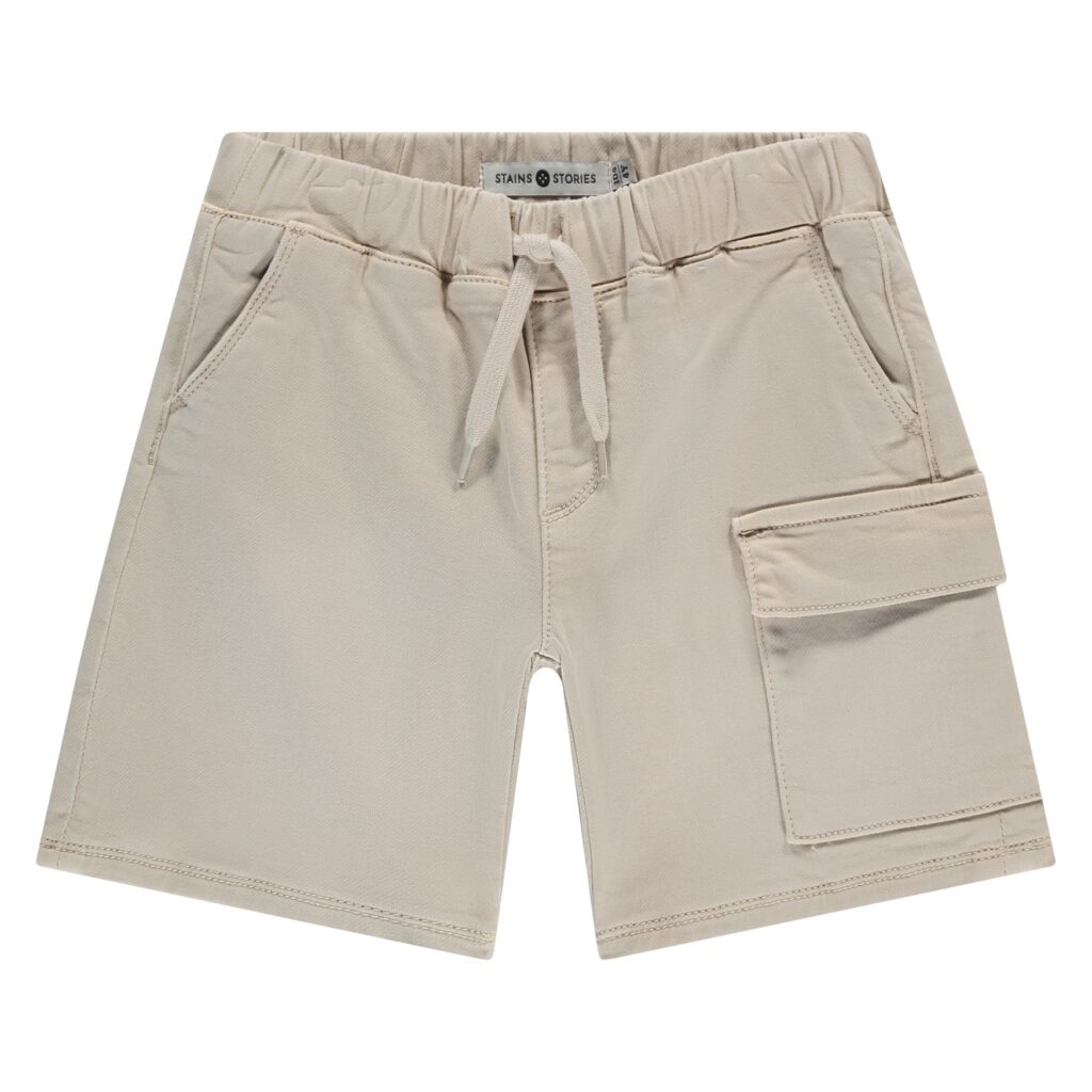 short garçon beige