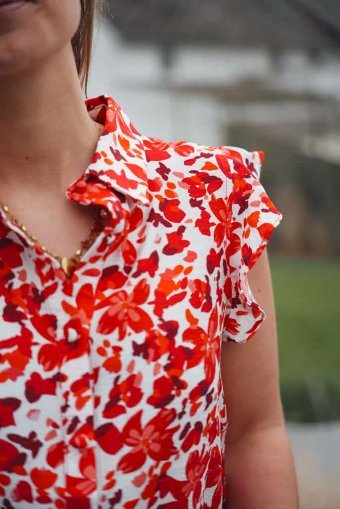 blouse fleurie rouge