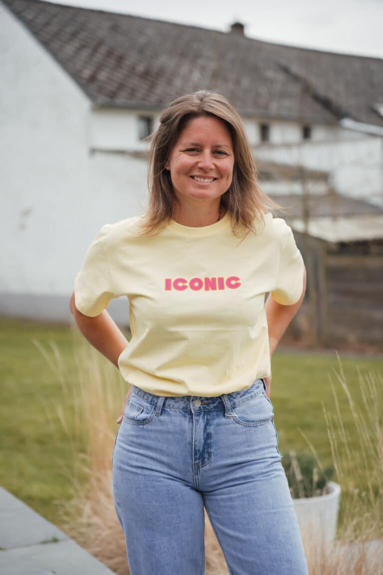 t shirt iconic jaune