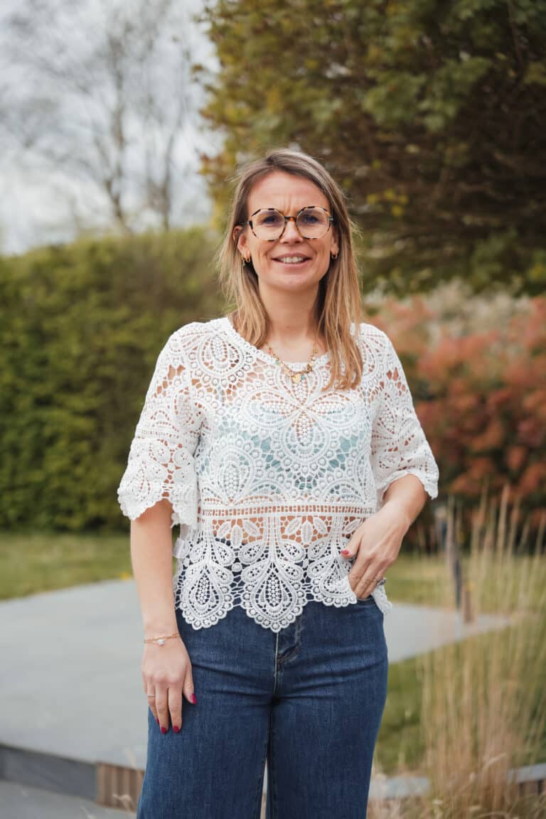 blouse dentelle manches 3/4