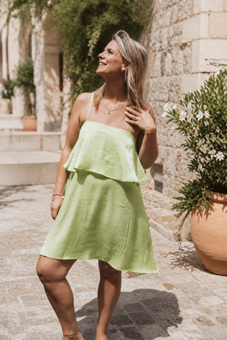 robe courte verte pomme