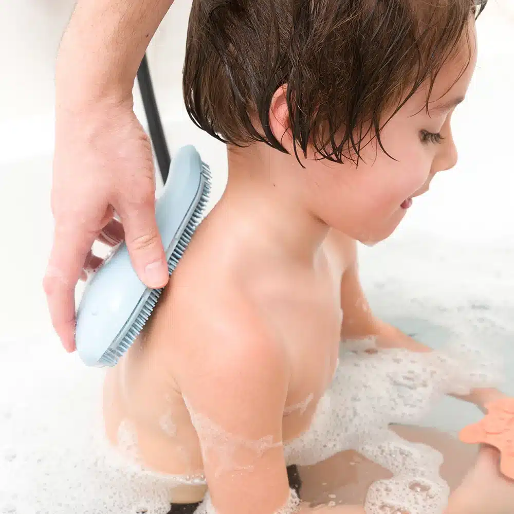 jouet-de-bain-bebe-kuji-la-baleine