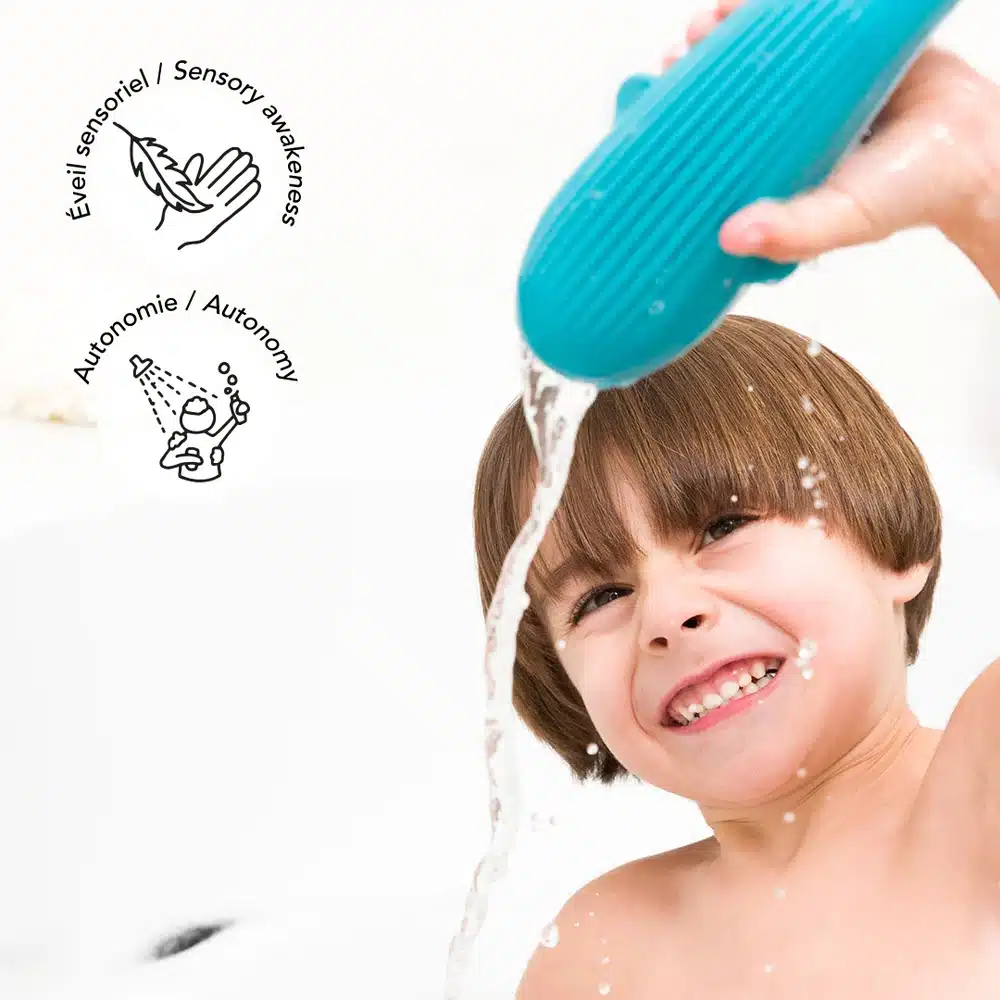 kuji-la-baleine-jouet-de-bain