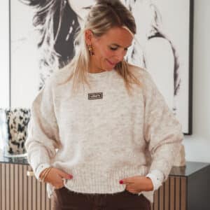 pull écru dentelle