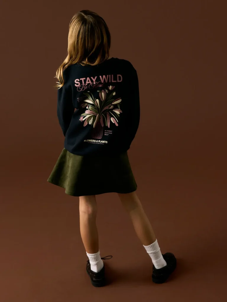 sweat noir stay wild